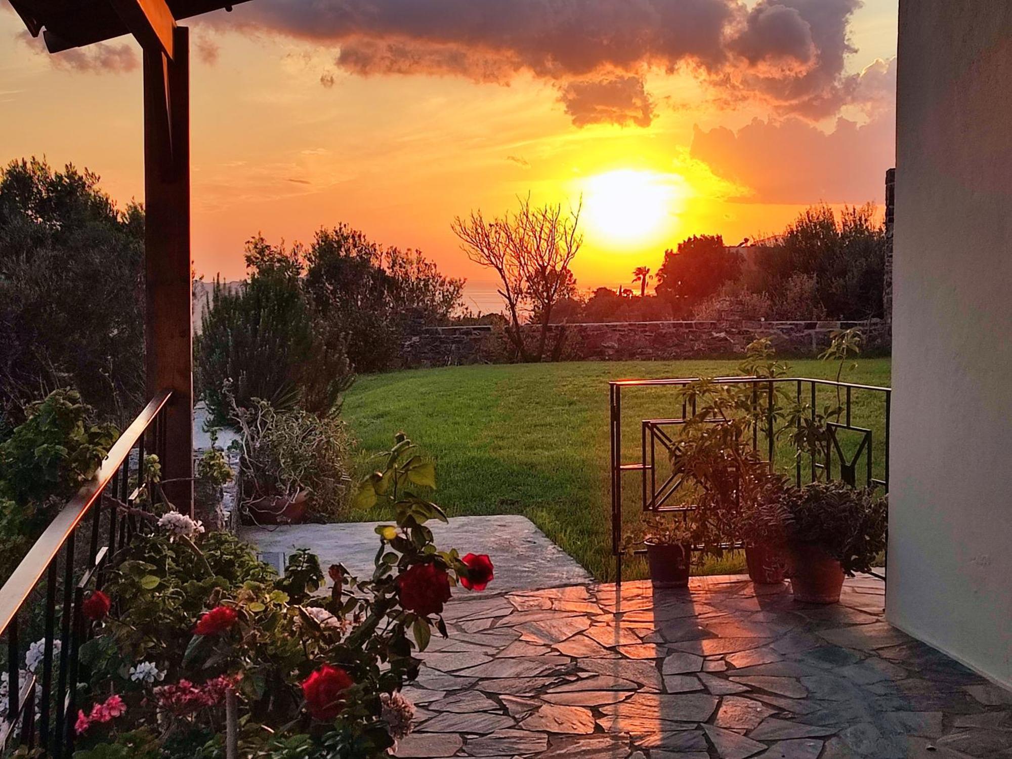 Villa Erofili Plakias South Rethimno Crete Asomatoi Стая снимка